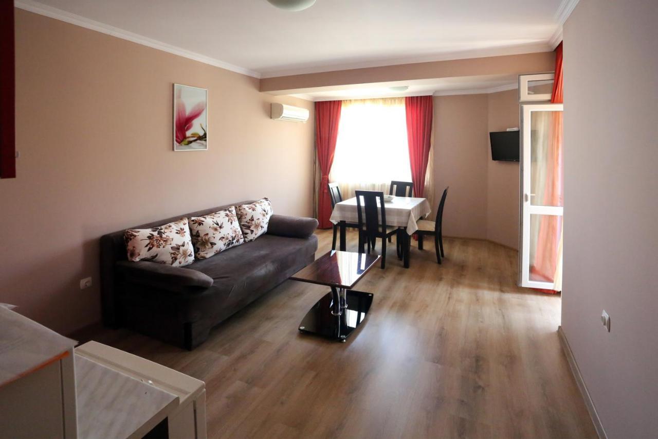 Apartments Dani Pomorie Exterior foto
