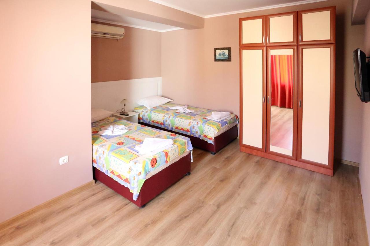 Apartments Dani Pomorie Exterior foto