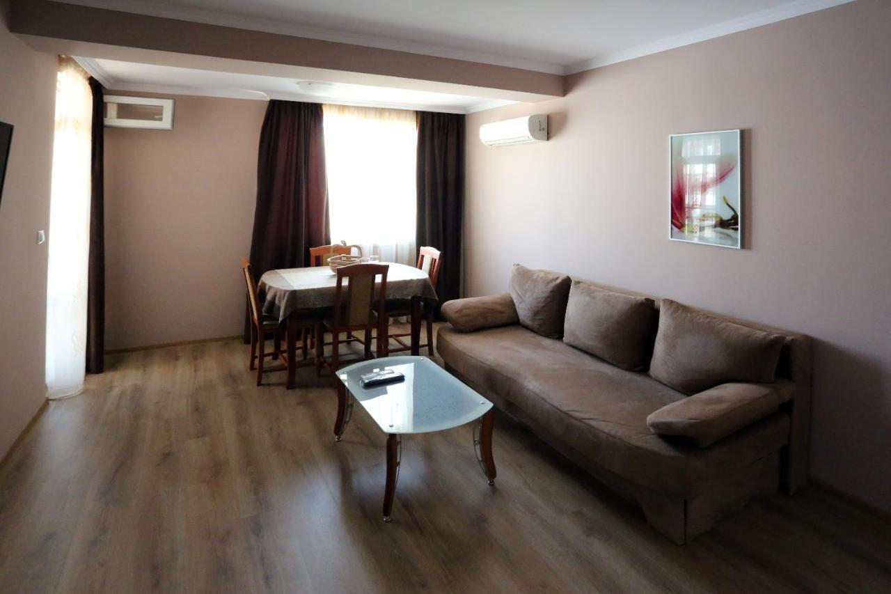 Apartments Dani Pomorie Exterior foto